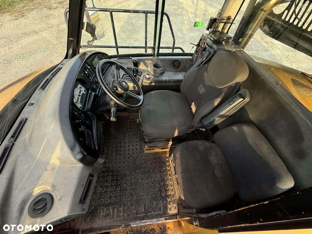 Caterpillar 730 - 14