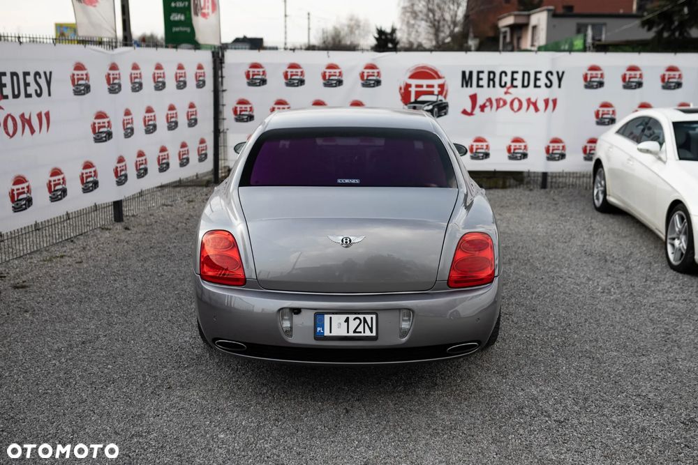 Bentley Flying Spur - 2