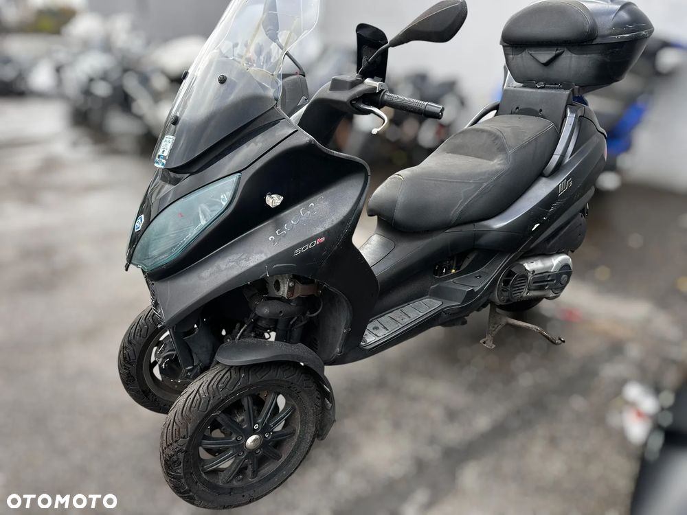 Piaggio MP-3 - 5