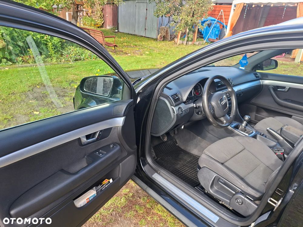 Audi A4 Avant - 13