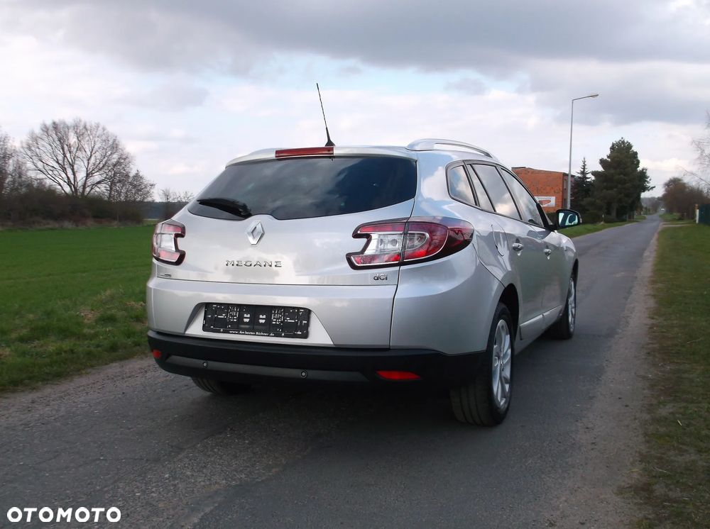 Renault Megane ENERGY dCi 110 EDC LIMITED - 36