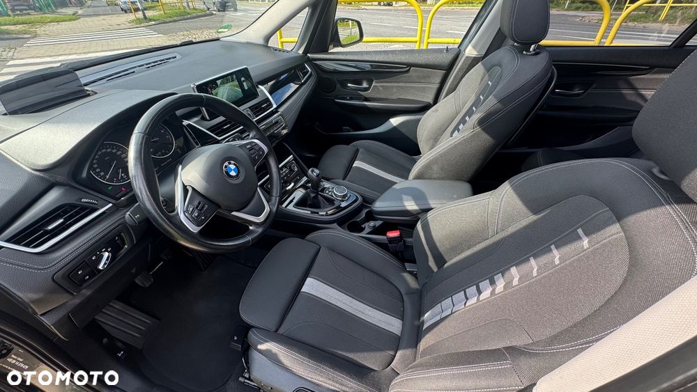 BMW Seria 2 218i Gran Tourer Sport Line - 15