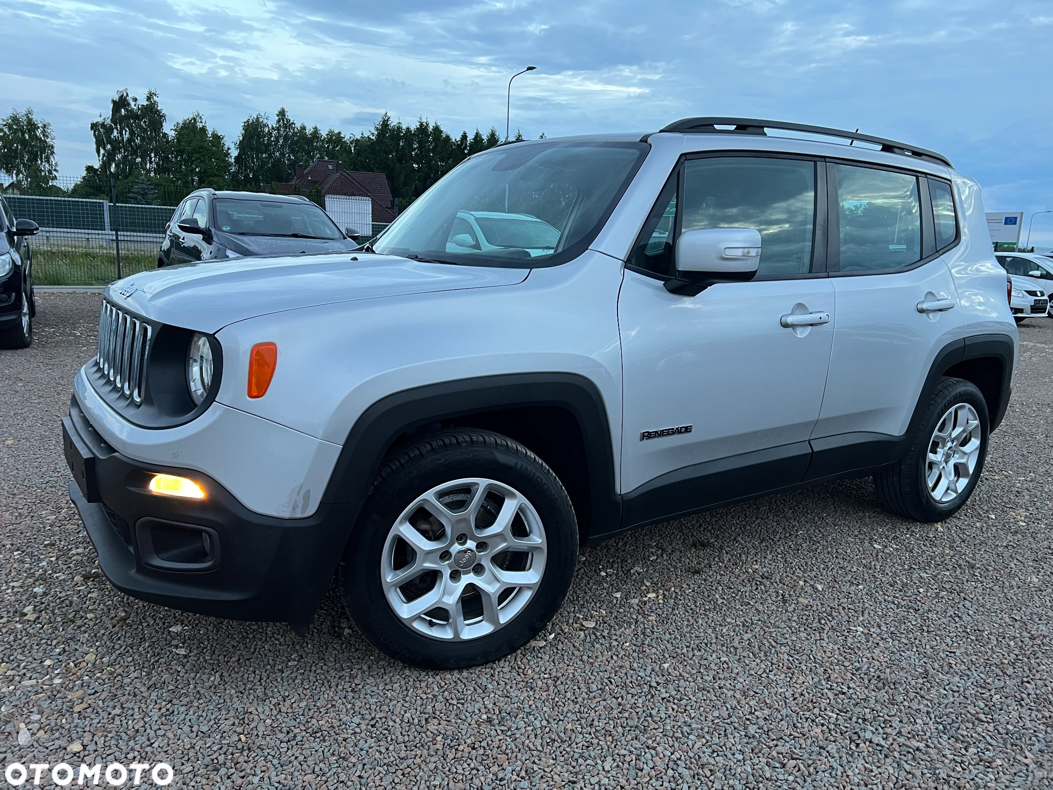 Jeep Renegade 1.4 MultiAir Longitude - 11