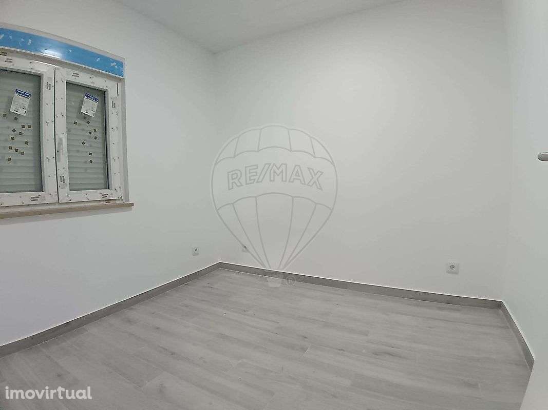 Moradia T2 para venda - Grande imagem: 5/13