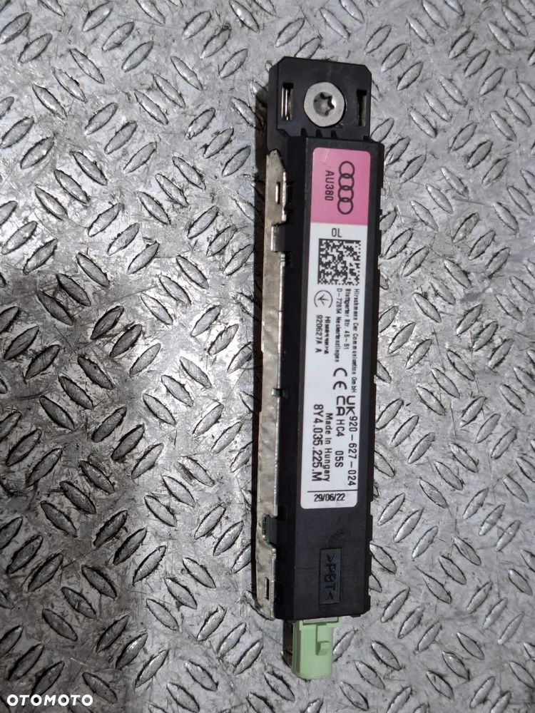 Antena wzmacniacz Audi A3 R 2022 nr 8Y4035225M - 1