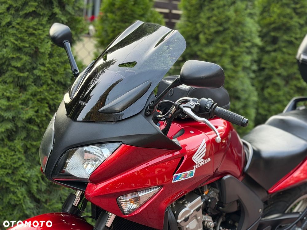 Honda CBF - 18