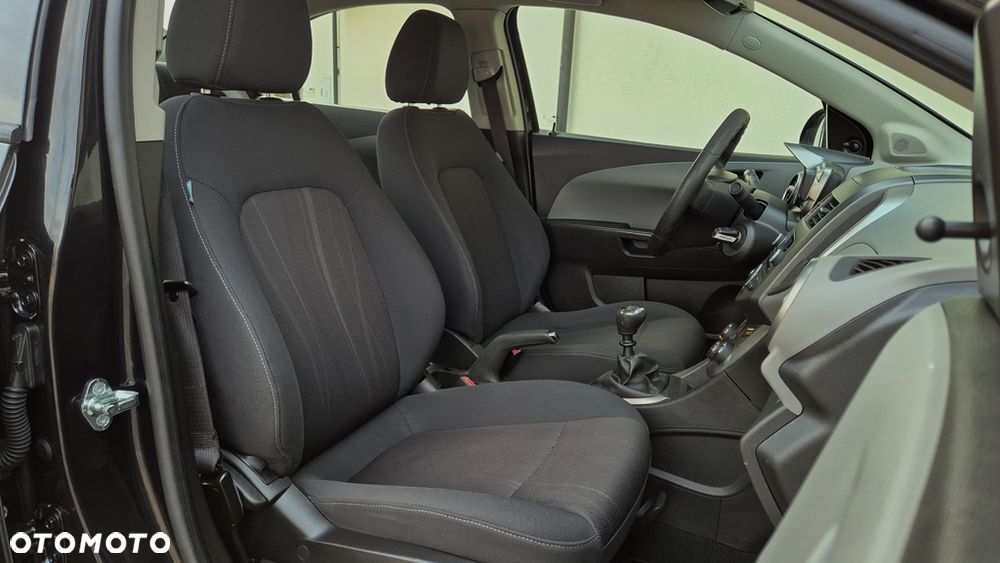 Chevrolet Aveo 1.4 16V Plus - 18