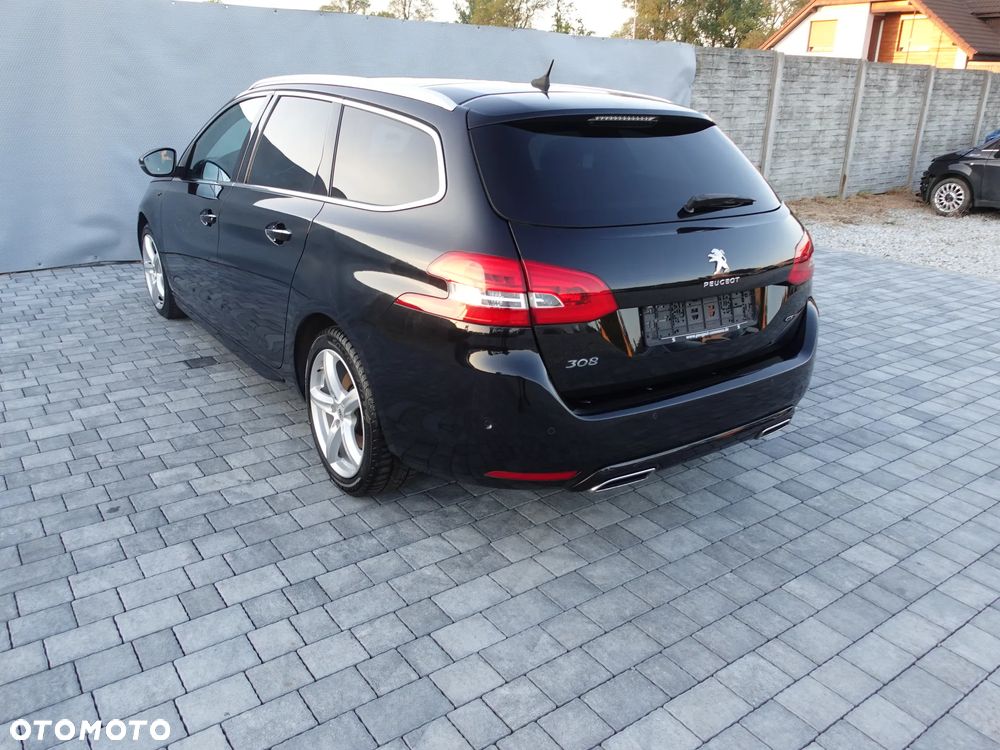 Peugeot 308 - 4