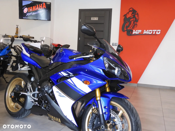 Yamaha R1