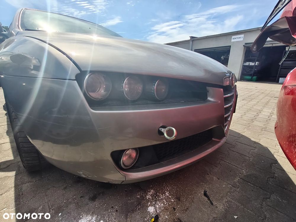 Alfa Romeo 159 2,4  JTDM  diesel na części drzwi szyba klapa lusterko silnik skrzynia fotel itp - 13