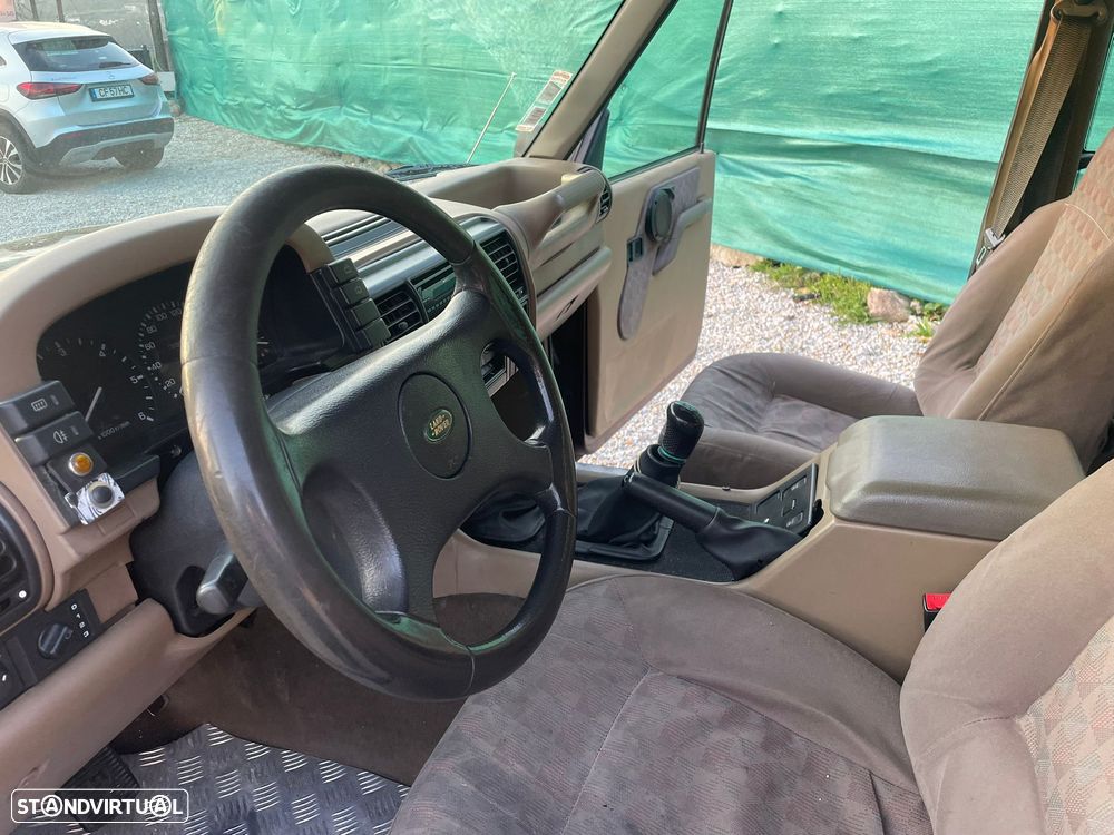 Land Rover Discovery 2.5 TDi - 8