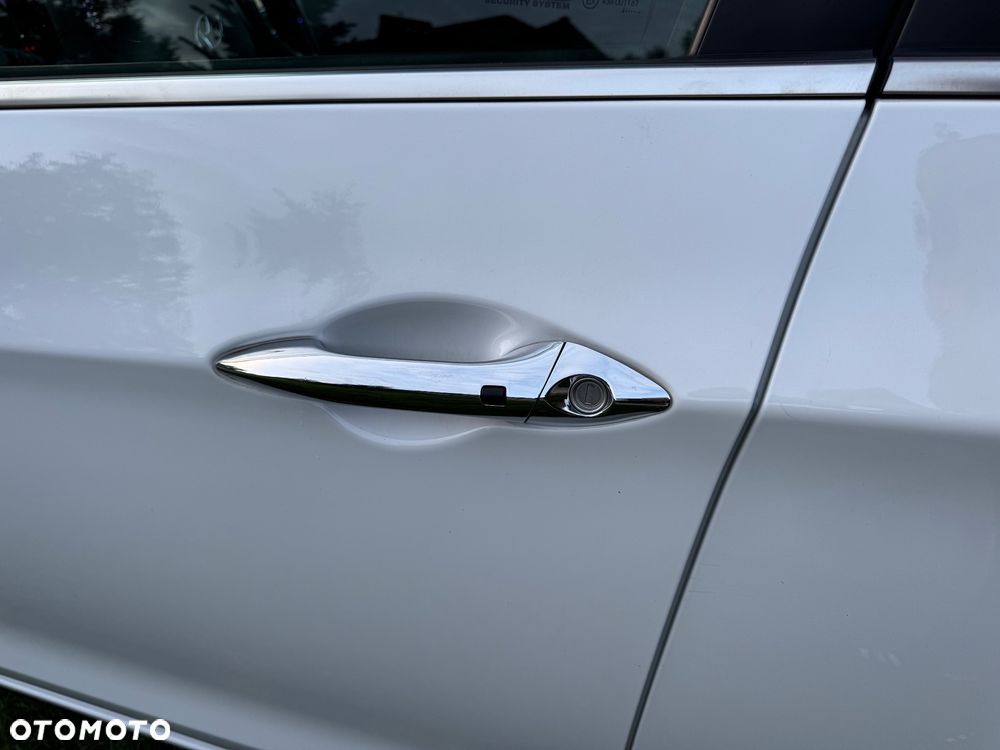 Hyundai i30 - 23
