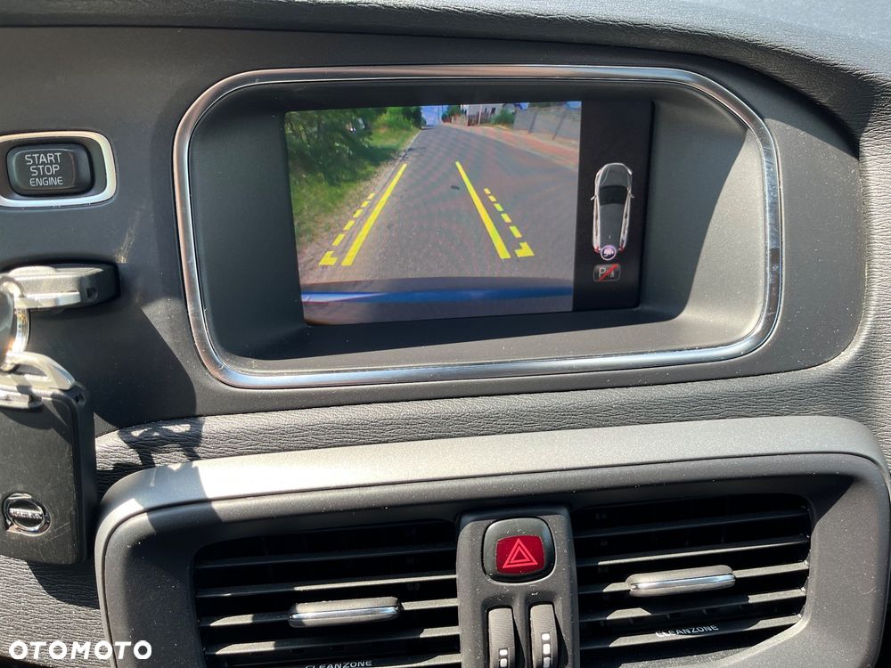 Volvo V40 D2 Kinetic - 16