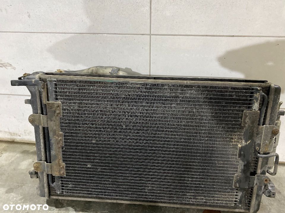 Chłodnica wody wentylator Audi A3 8L 1.9 - 5