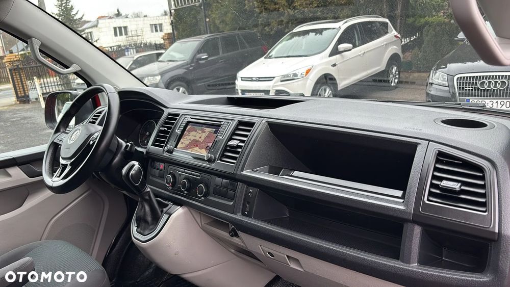 Volkswagen Transporter T6 - 21