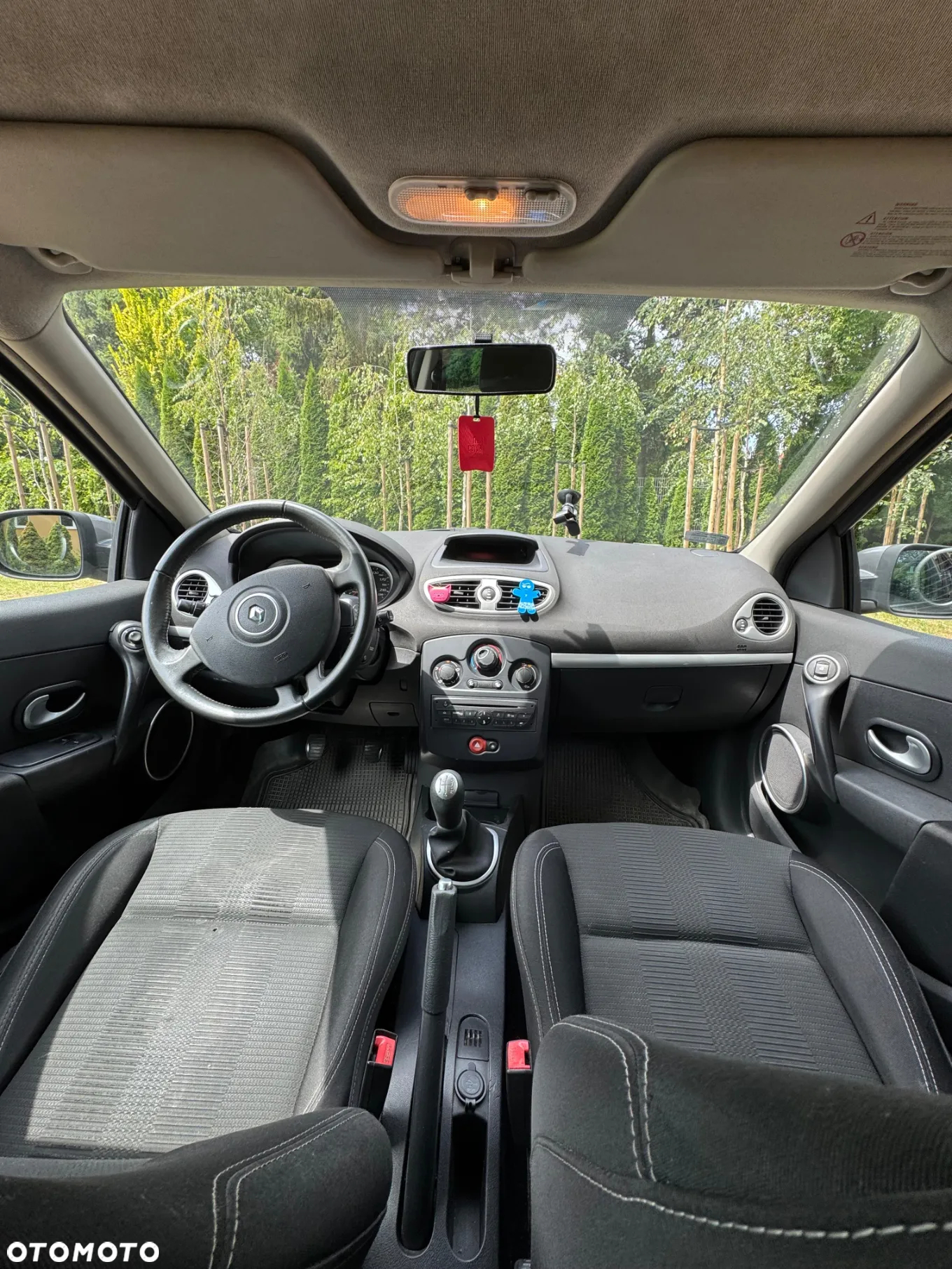 Renault Clio - 8