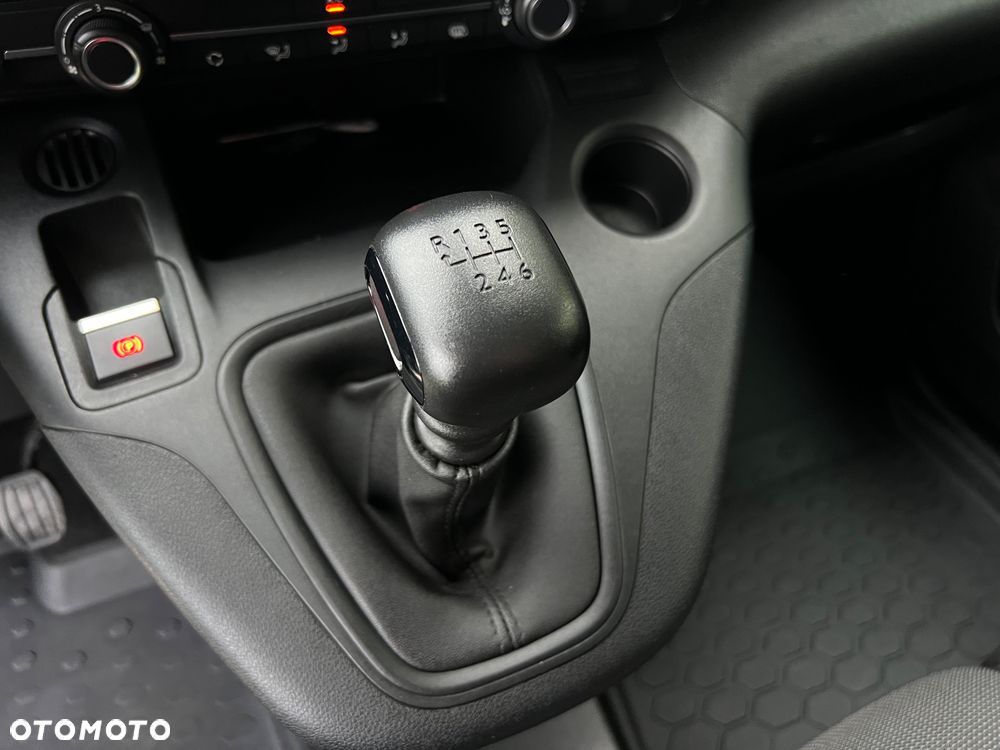 Peugeot Partner - 17