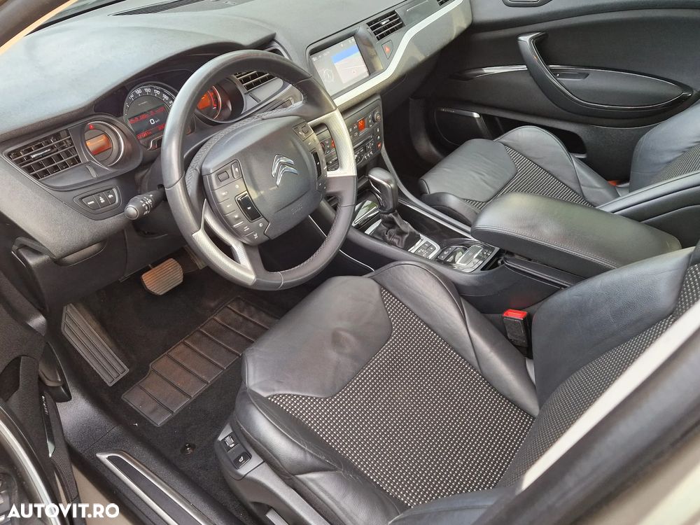 Citroën C5 2.0 HDI Susp H3+ Exclusive - 6