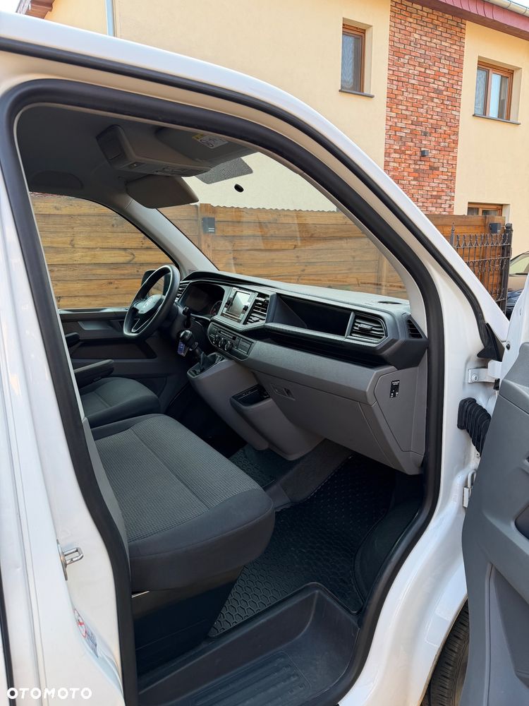Volkswagen Transporter - 10