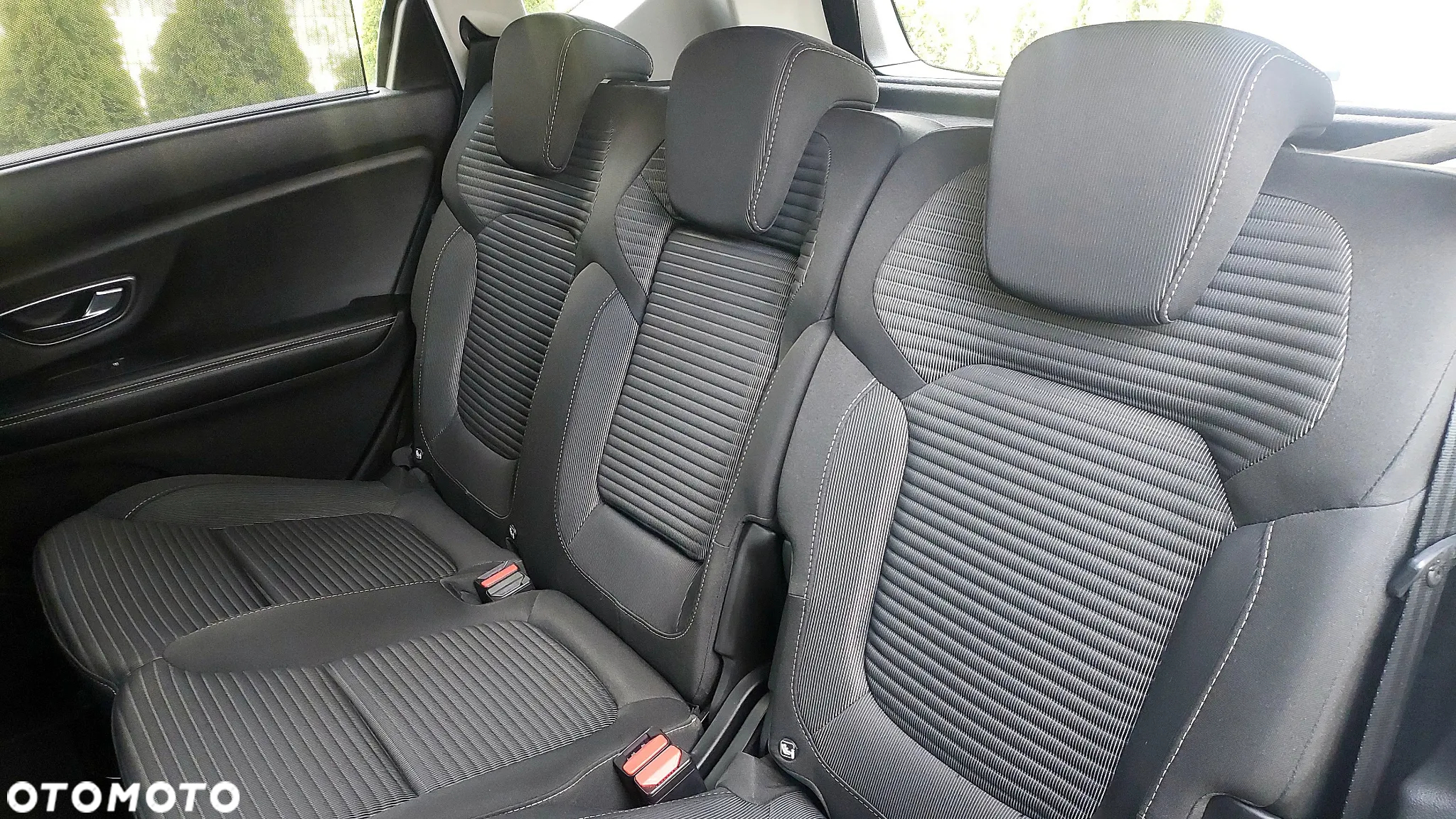 Renault Scenic 1.2 TCe Energy Life EU6 - 25