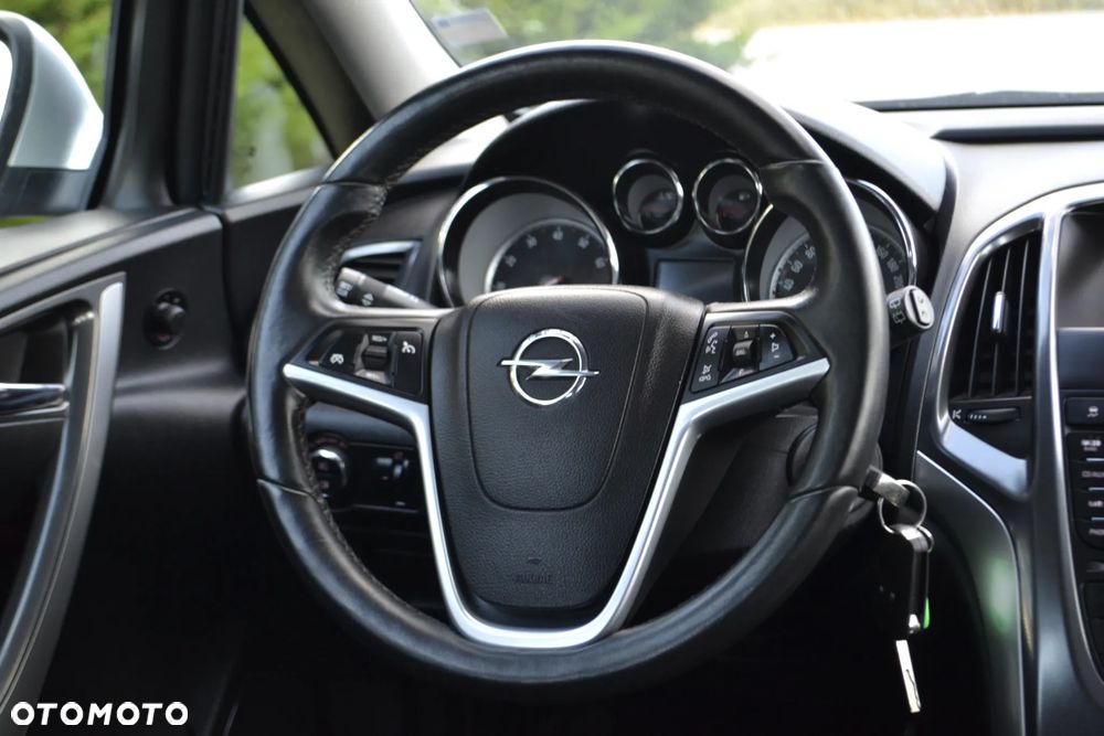 Opel Astra IV 1.6 T Sport - 23