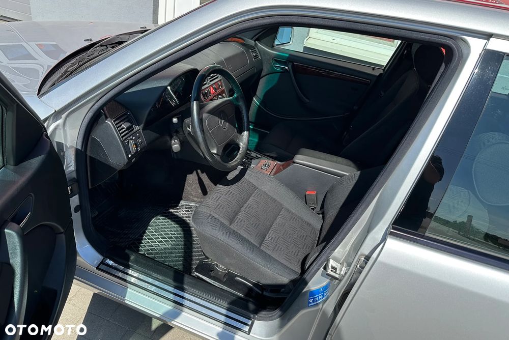 Mercedes-Benz Klasa C - 20