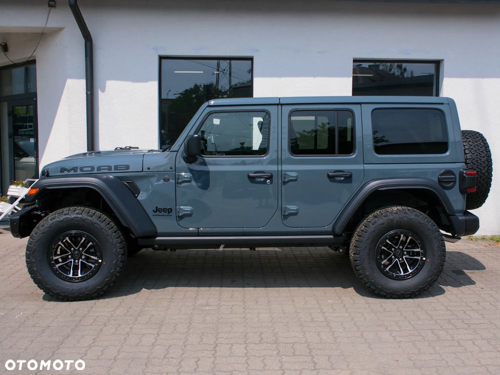 Jeep Wrangler - 2