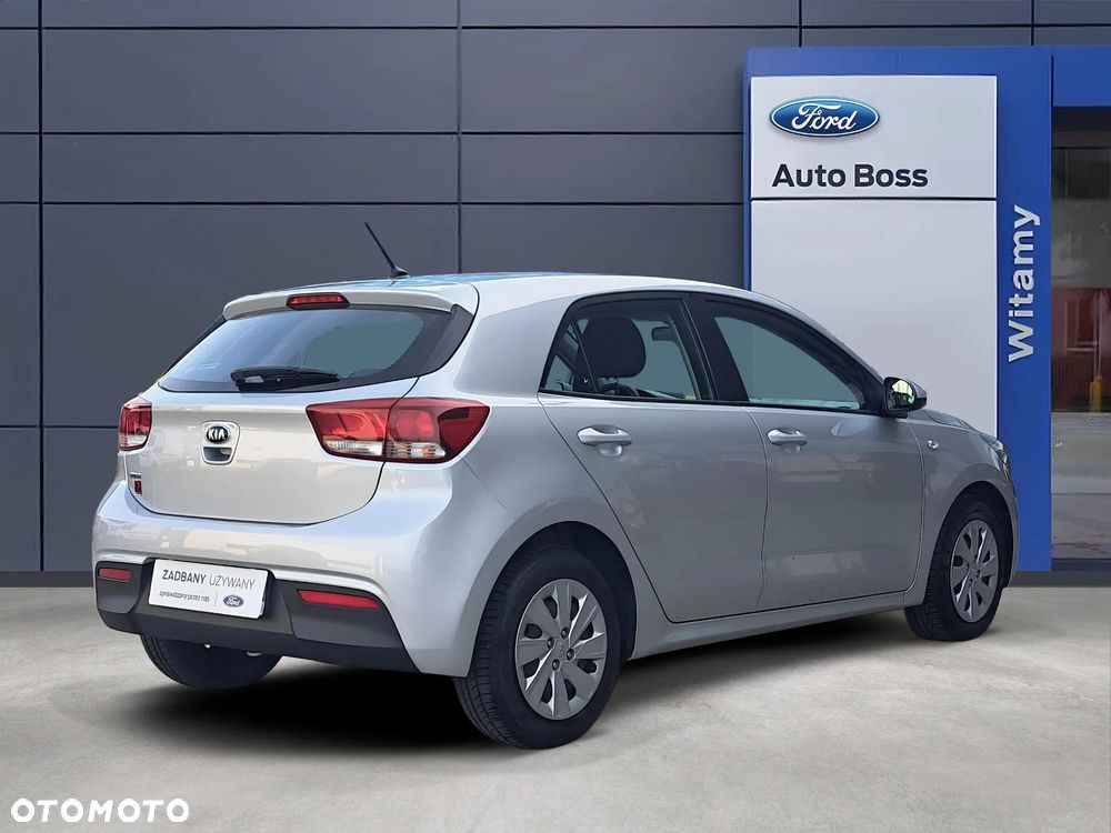 Kia Rio 1.2 M - 9