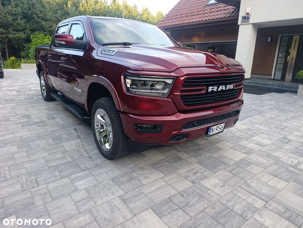 RAM 1500 5.7 Crew Cab Bighorn - 4