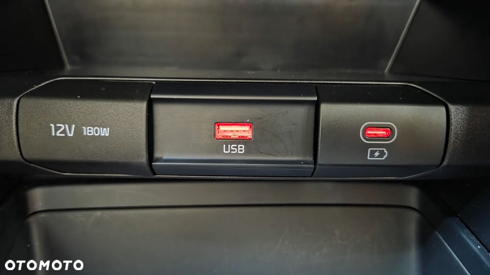 Kia Ceed 1.5 T-GDI M - 27