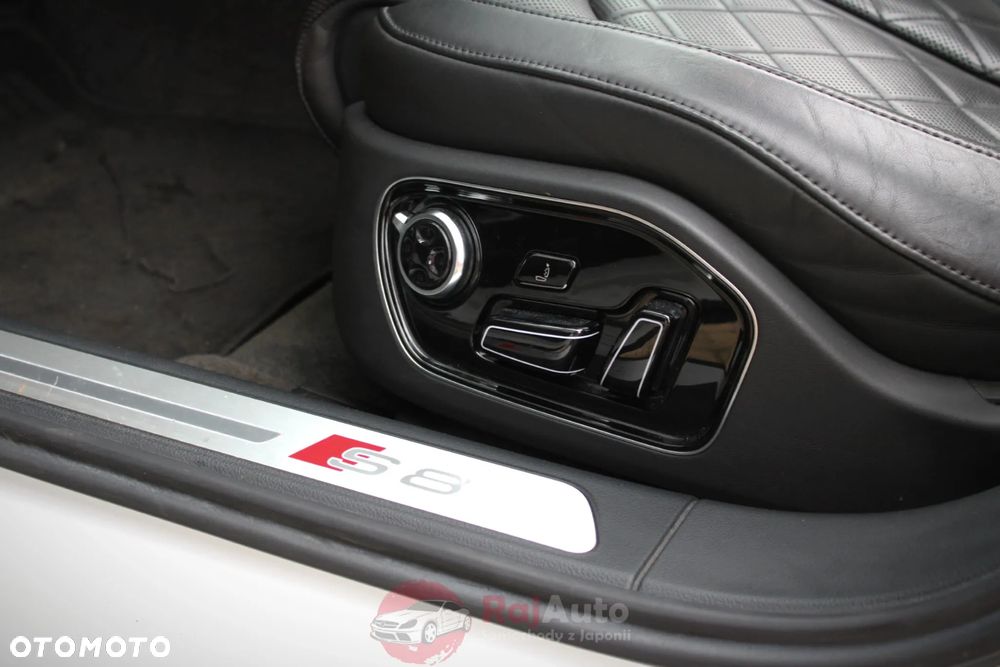 Audi S8 4.0 TFSI Quattro - 15
