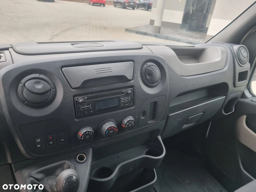 Renault Master - 10