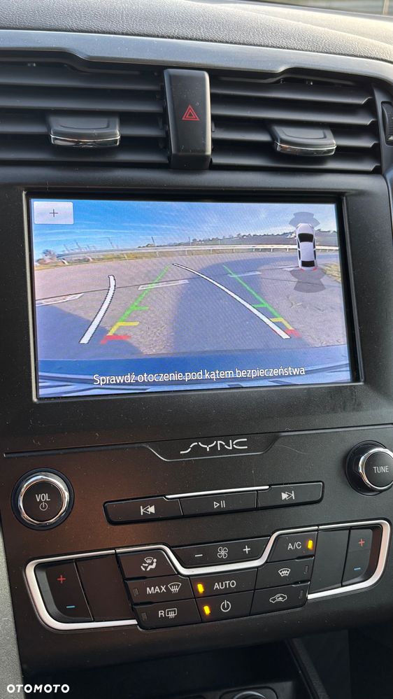 Ford Mondeo 2.0 EcoBlue Trend - 33