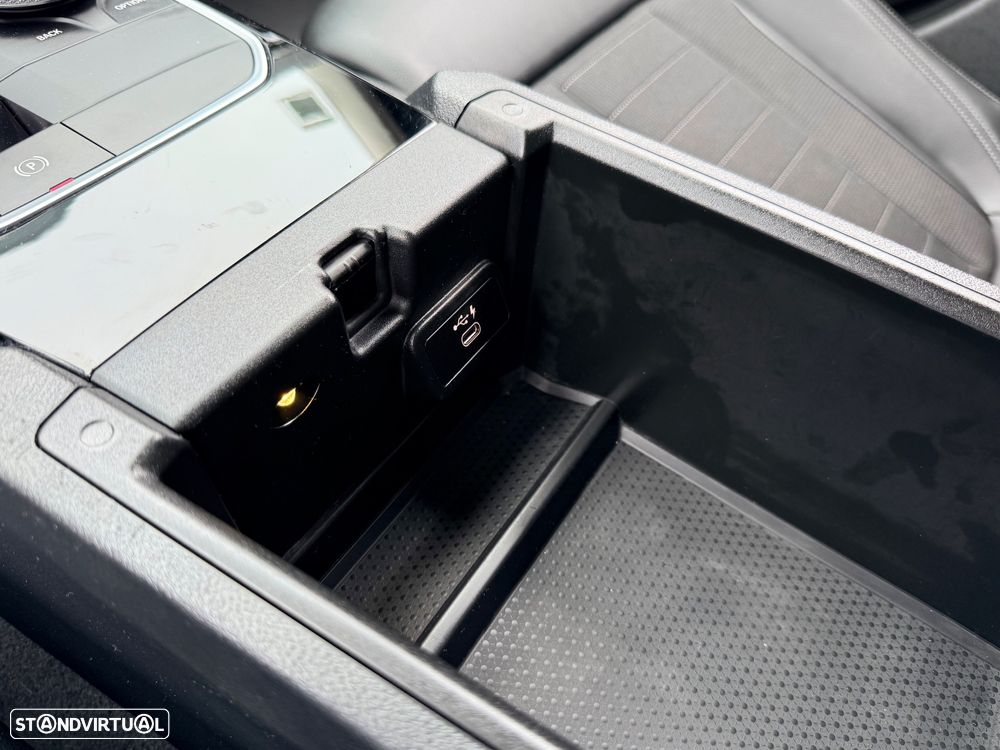 BMW 330 e Line Sport Auto - 33