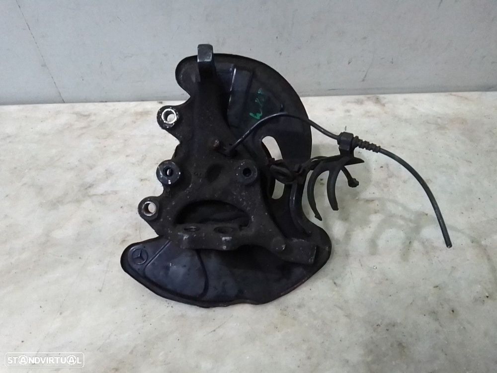 Manga De Eixo Fr Esq Mercedes-Benz C-Class (W203) - 1