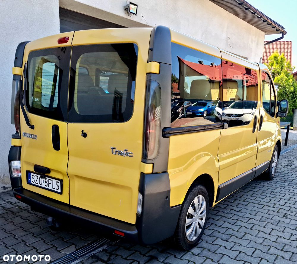 Renault Trafic - 9