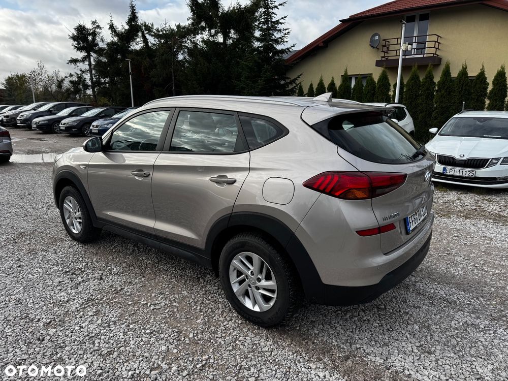 Hyundai Tucson blue 1.6 GDi 2WD Passion - 16