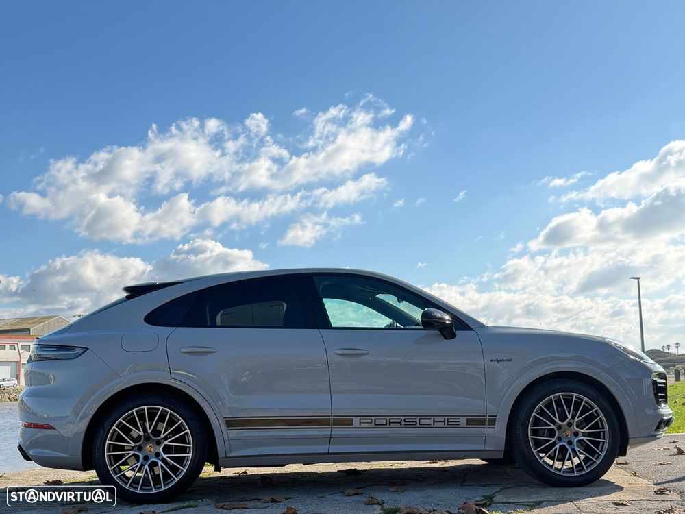 Porsche Cayenne Coupé E-Hybrid Platinum Edition - 6