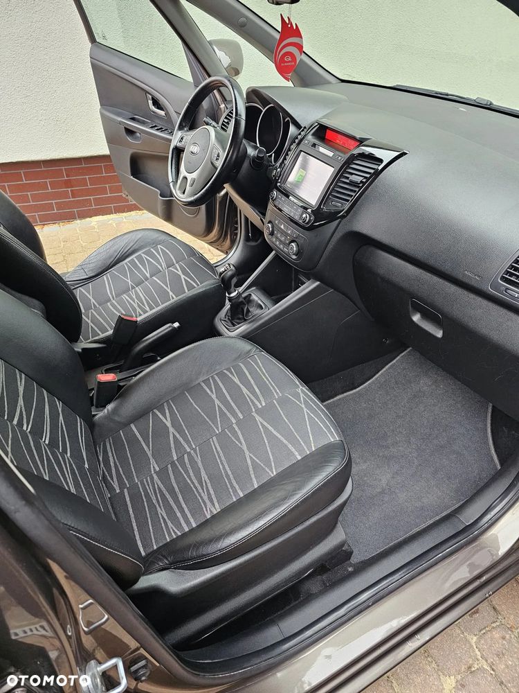 Kia Venga 1.4 L - 10