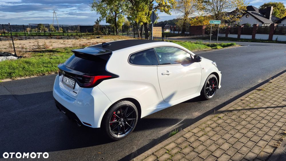 Toyota Yaris ver-gr-1-6-dynamic - 3
