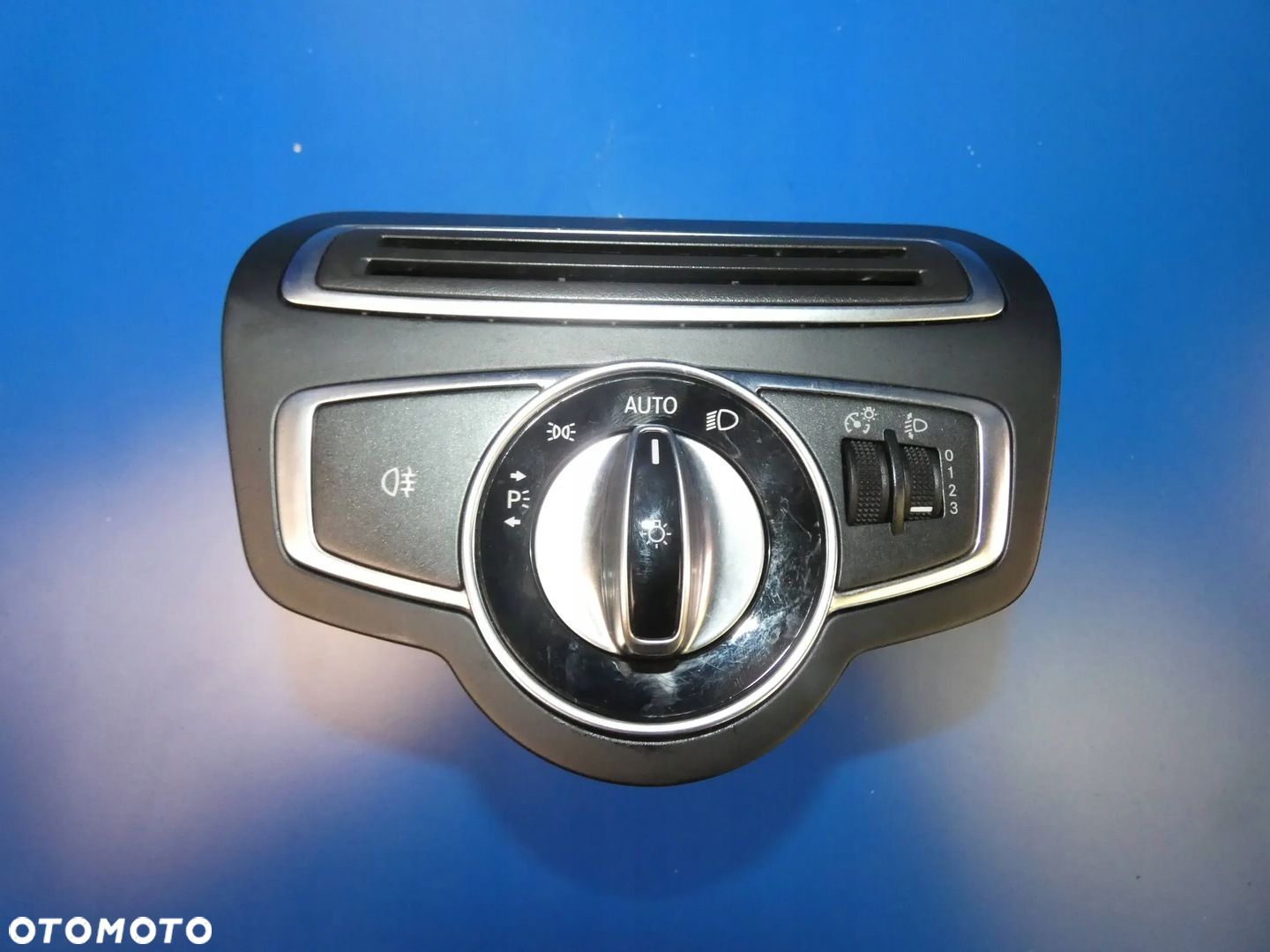 MERCEDES C KLASA W205 WŁĄCZNIK PRZEŁĄCZNIK ŚWIATEŁ - 1