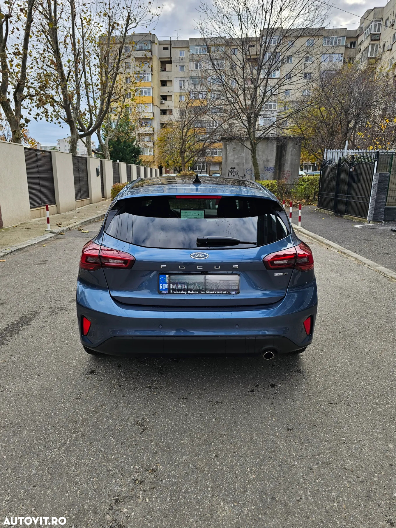 Ford Focus 1.0 EcoBoost MHEV Titanium X - 3