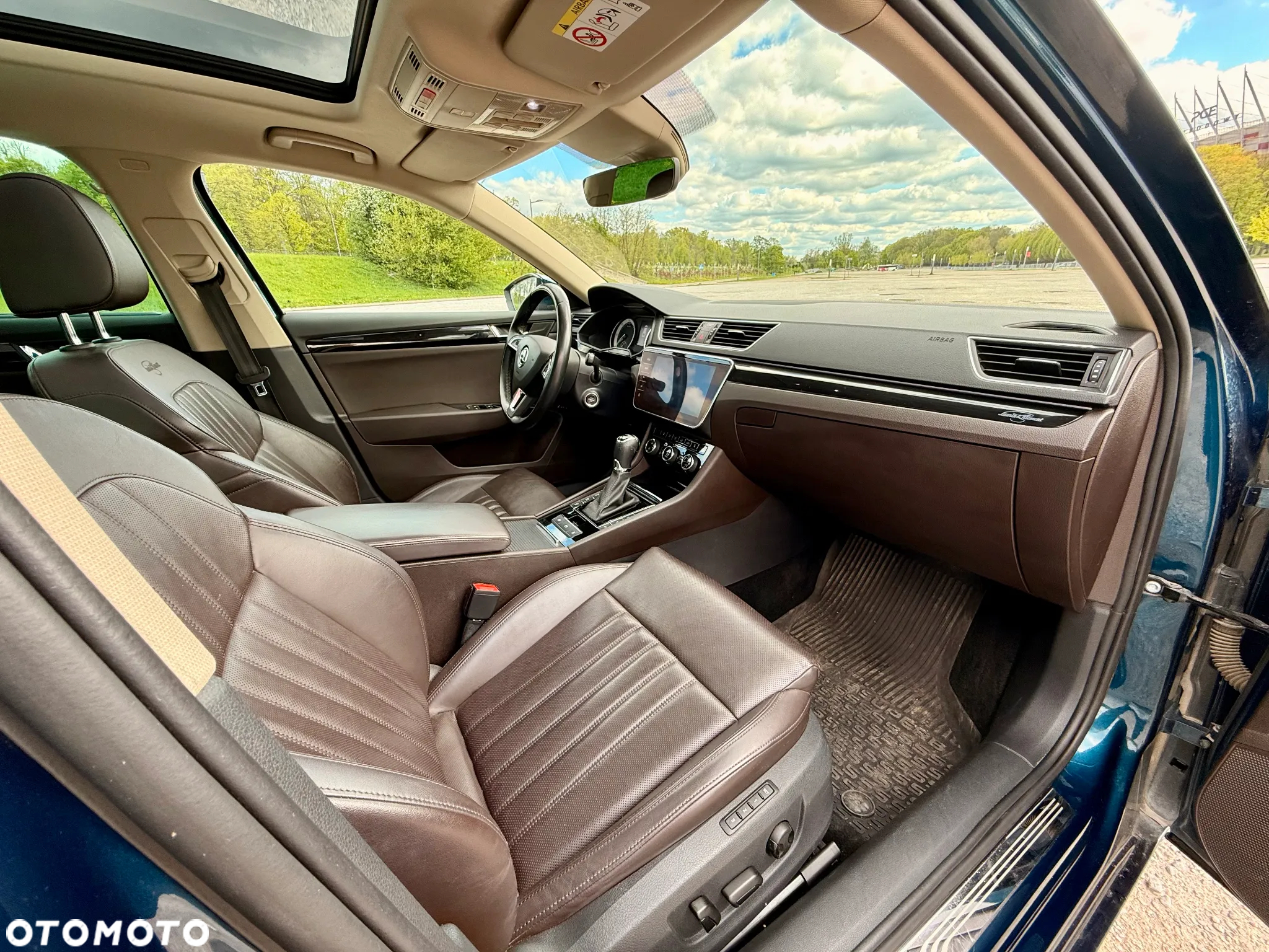 Skoda Superb 2.0 TDI 4x4 L&K DSG - 19
