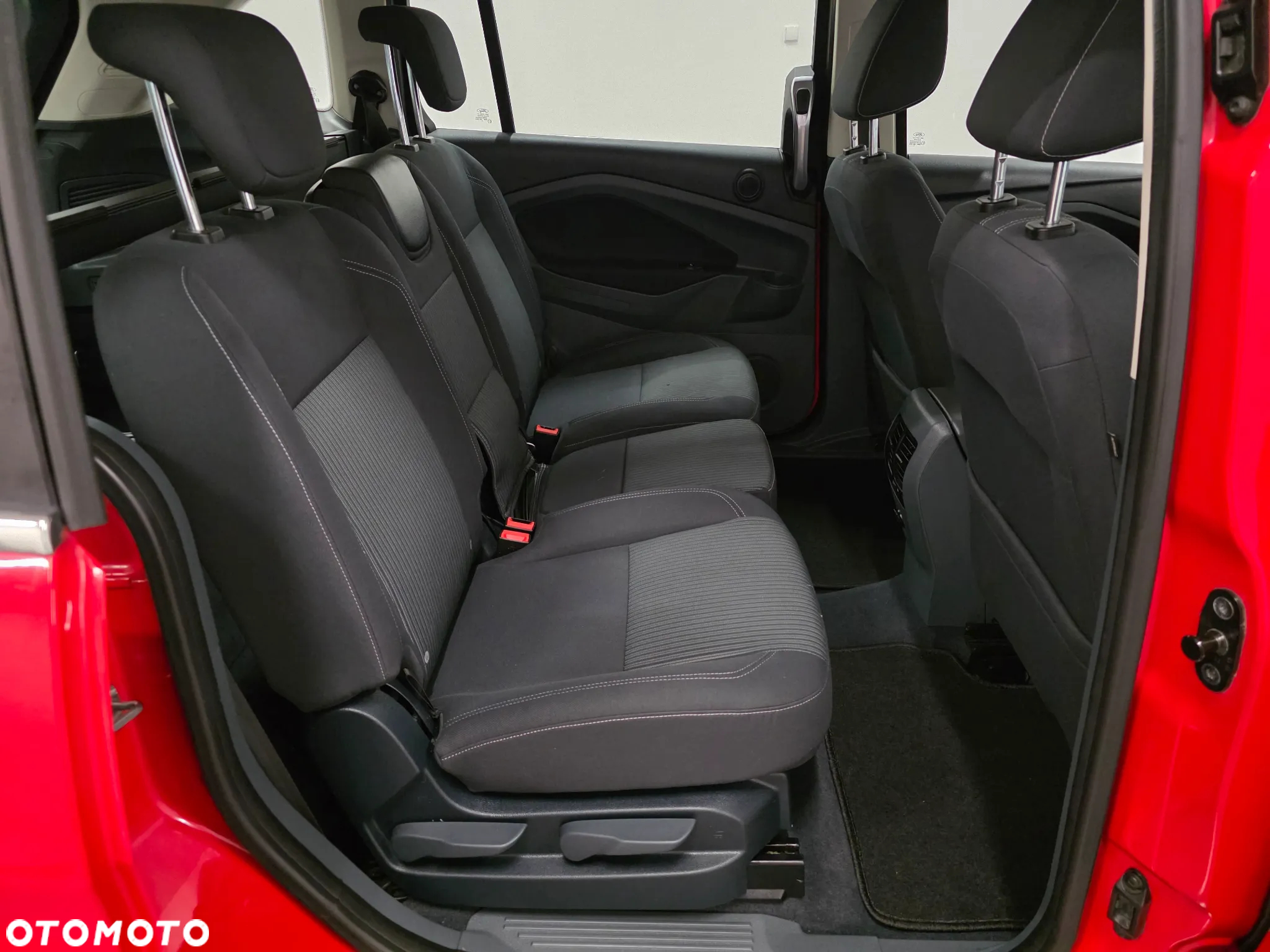 Ford Grand C-MAX 2.0 TDCi Titanium MPS6 - 18