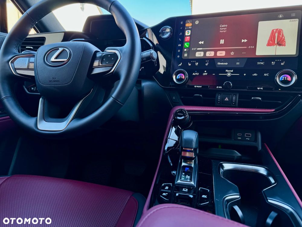 Lexus NX 350h Omotenashi AWD - 8