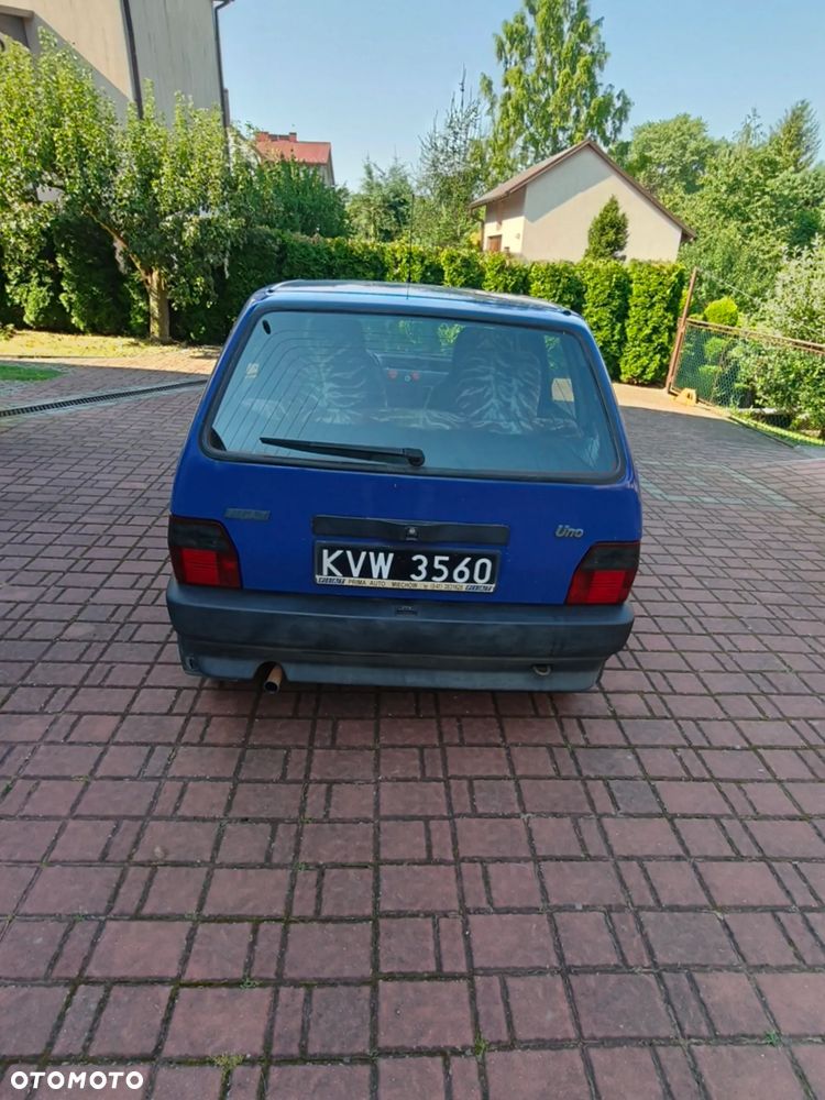 Fiat Uno - 22