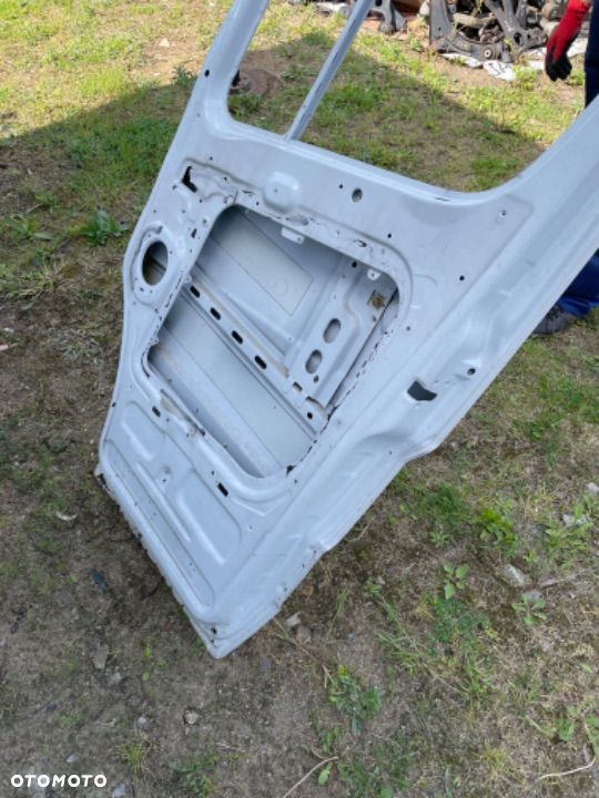 MERCEDES sprinter 906 crafter drzwi prawe białe srebrne - 8