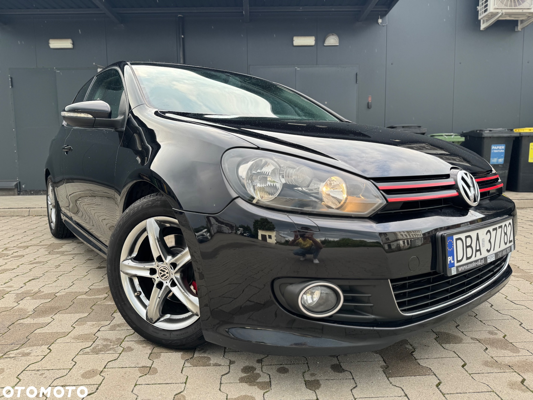 Volkswagen Golf VI 1.6 TDI Comfortline - 4