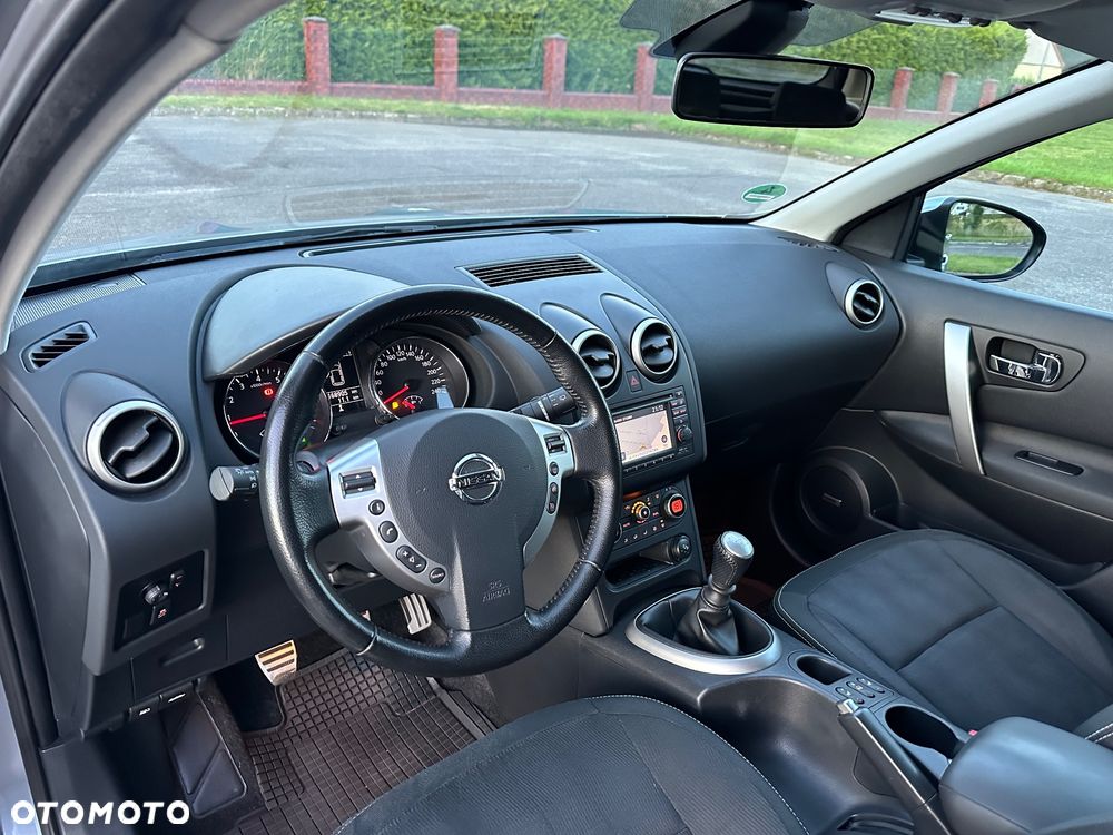 Nissan Qashqai 2.0 Tekna Premium - 18
