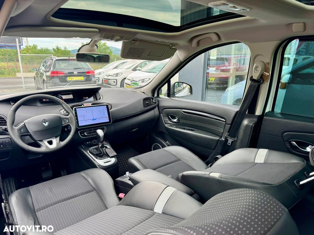 Renault Scenic - 15